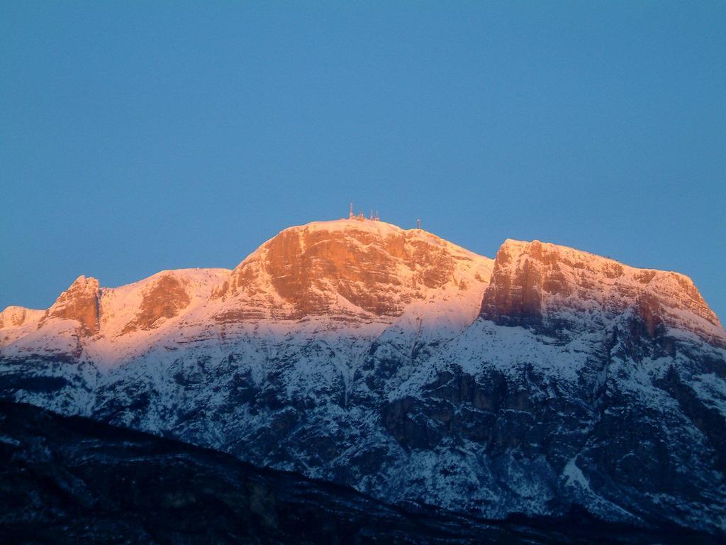 Alloggio Turistico Short Lets Al Parco Di Melta Lägenhet Trento Exteriör bild