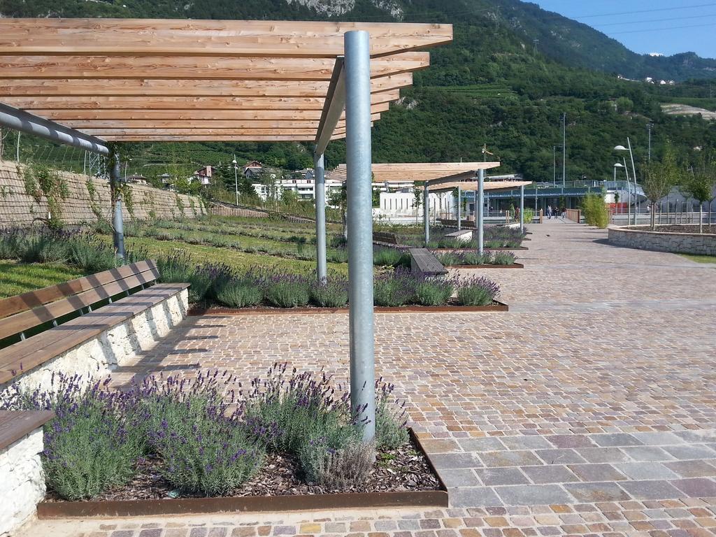 Alloggio Turistico Short Lets Al Parco Di Melta Lägenhet Trento Exteriör bild